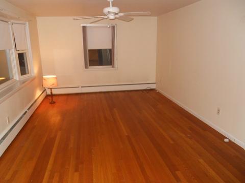 204 Clover St, Worcester, MA 01603 photo 7
