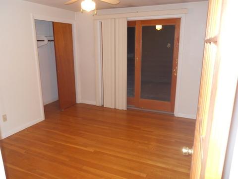 204 Clover St, Worcester, MA 01603 photo 11