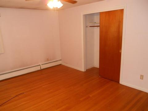 204 Clover St, Worcester, MA 01603 photo 13