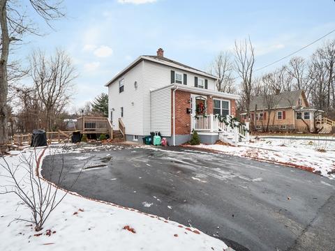 45 Morgan St, Worcester, MA 01606 photo 3