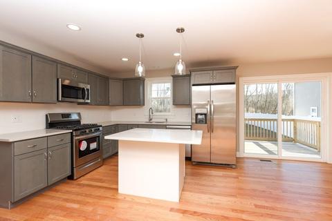 6 Chace St, Fall River, MA 02724 photo 8