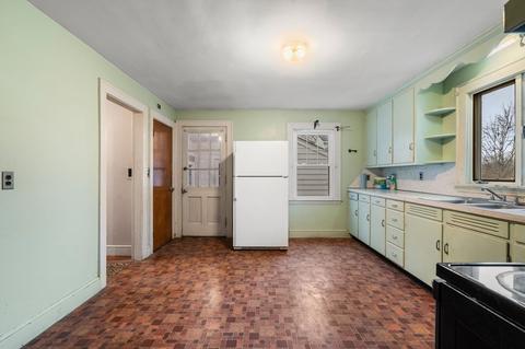 108 Ash St, Danvers, MA 01923 photo 15