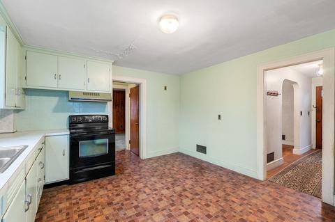 108 Ash St, Danvers, MA 01923 photo 18