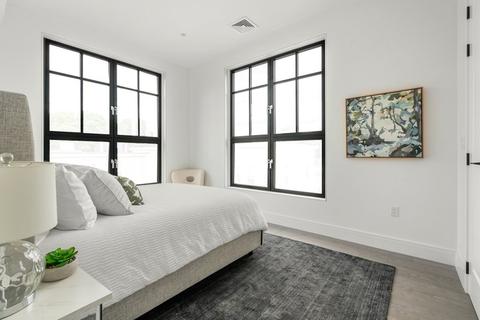 8 Leverett #5, Brookline, MA 02445 photo 21