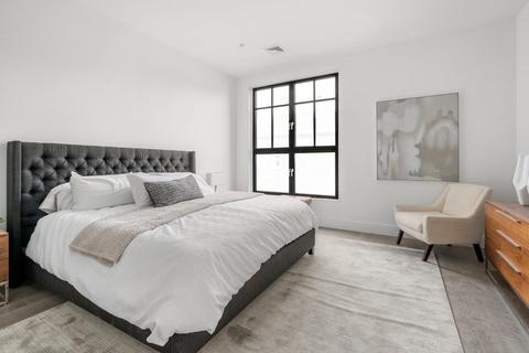 8 Leverett #5, Brookline, MA 02445 photo 3