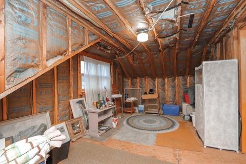 256 Draper St, Springfield, MA 01108 photo 20