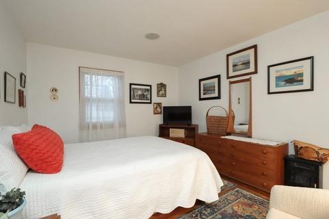 256 Draper St, Springfield, MA 01108 photo 12