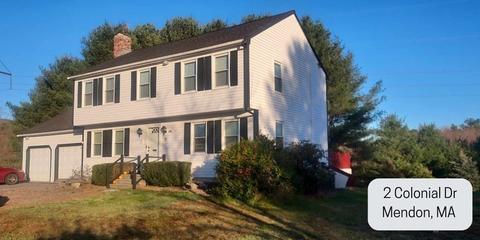 2 Colonial Dr, Mendon, MA 01756 photo 1