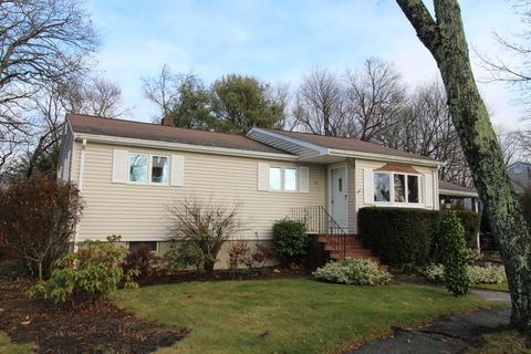 42 Longmeadow Rd, Beverly, MA 01915 photo 1