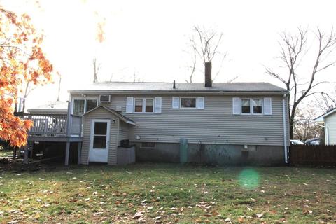 42 Longmeadow Rd, Beverly, MA 01915 photo 3