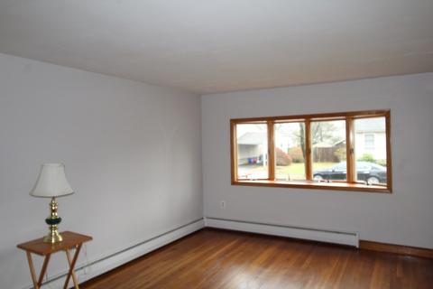 42 Longmeadow Rd, Beverly, MA 01915 photo 8