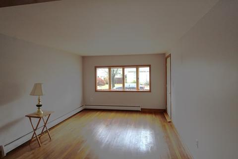 42 Longmeadow Rd, Beverly, MA 01915 photo 7
