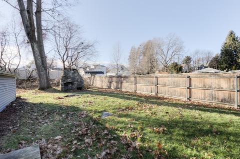 14 Calumet Ave, Worcester, MA 01606 photo 8