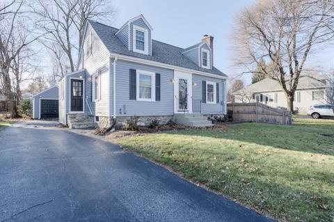 14 Calumet Ave, Worcester, MA 01606 photo 1