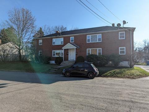 12 Vecchia St #B, Webster, MA 01570 photo 1