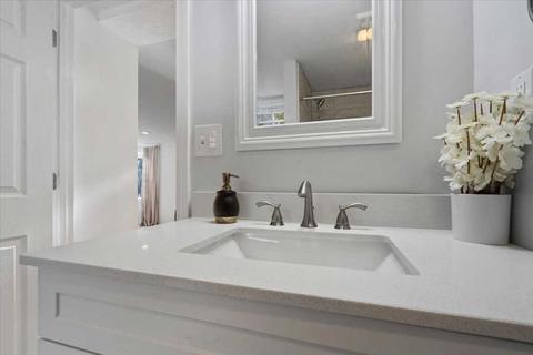 4 Venus Dr, Worcester, MA 01605 photo 22