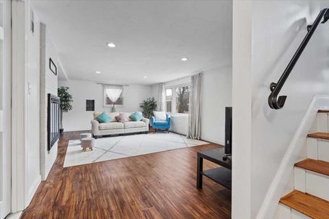 4 Venus Dr, Worcester, MA 01605 photo 17