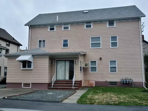 44 Morton St, Fall River, MA 02720 photo 2