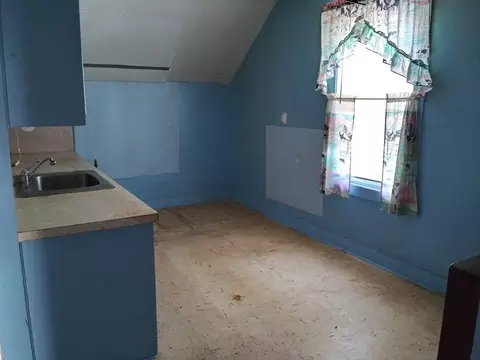 44 Morton St, Fall River, MA 02720 photo 19