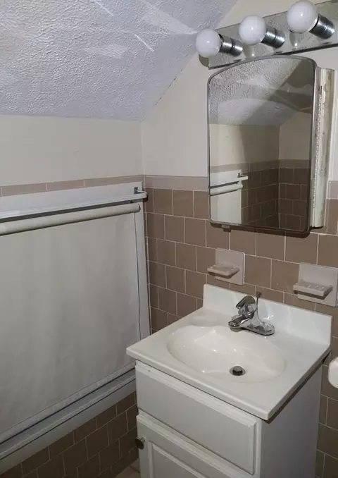 44 Morton St, Fall River, MA 02720 photo 26