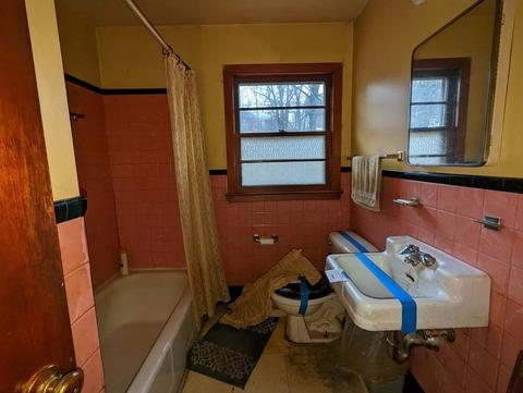 27 Hearthstone Ter, Chicopee, MA 01020 photo 12
