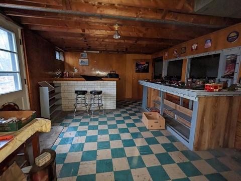 27 Hearthstone Ter, Chicopee, MA 01020 photo 22