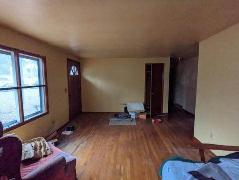 27 Hearthstone Ter, Chicopee, MA 01020 photo 8