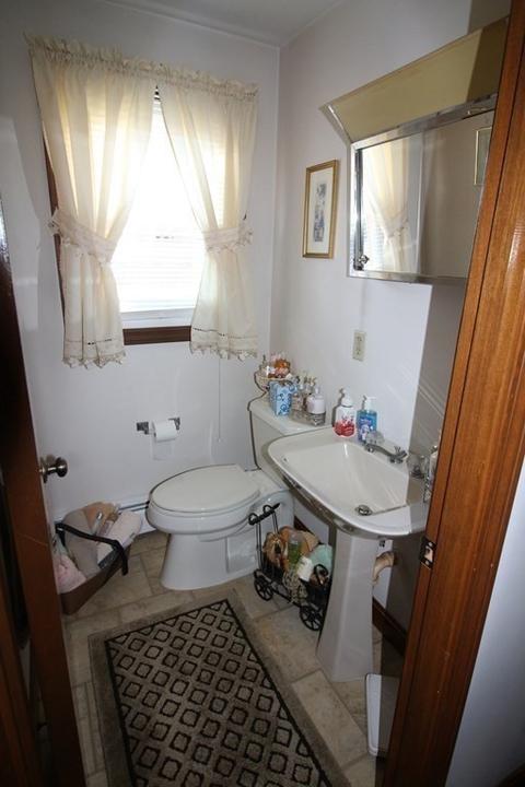 107 Arizona St, Fall River, MA 02723 photo 20