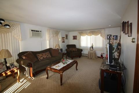 107 Arizona St, Fall River, MA 02723 photo 10