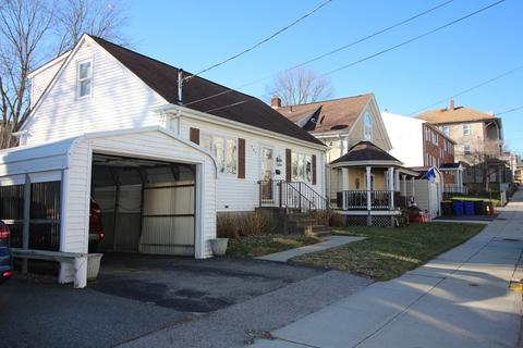 107 Arizona St, Fall River, MA 02723 photo 2