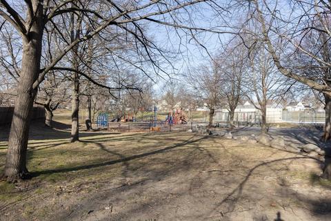 55 Eustis Ave, Lowell, MA 01850 photo 26