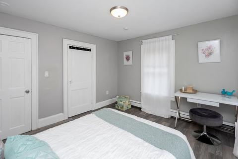 55 Eustis Ave, Lowell, MA 01850 photo 20