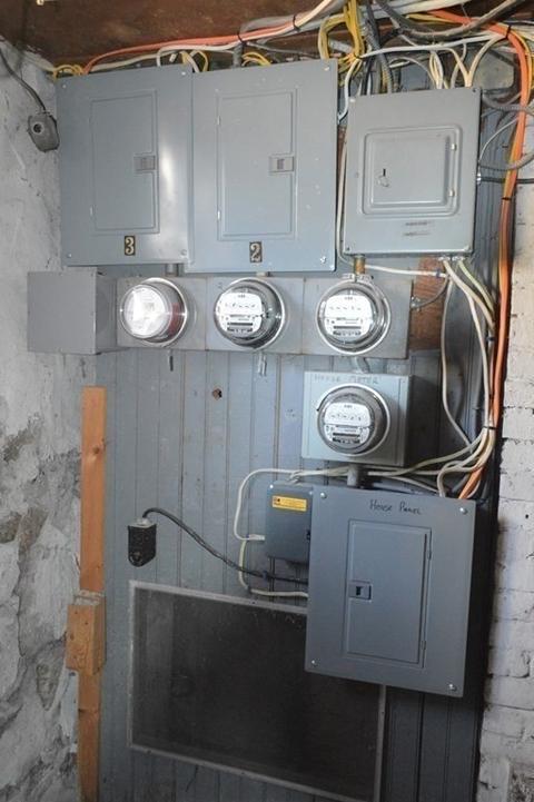 563 King Philip St, Fall River, MA 02724 photo 35