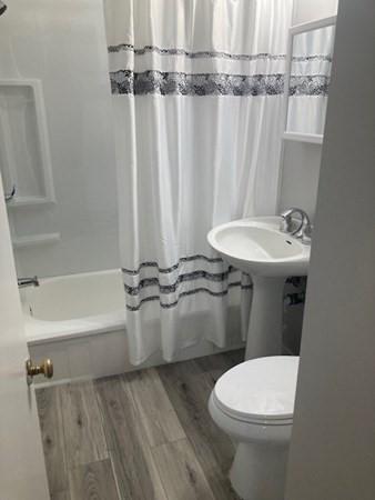 29 Dennis St, Springfield, MA 01118 photo 8