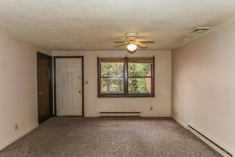 1427 Sumner Ave, Springfield, MA 01118 photo 7