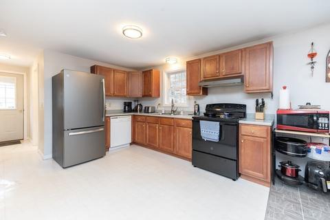 191 North, Erving, MA 01344 photo 3