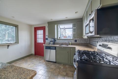 6 Longview Ter, Beverly, MA 01915 photo 11