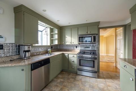 6 Longview Ter, Beverly, MA 01915 photo 3