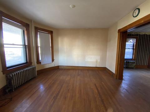 231 Orange St, Springfield, MA 01108 photo 3