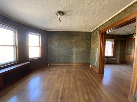 231 Orange St, Springfield, MA 01108 photo 11
