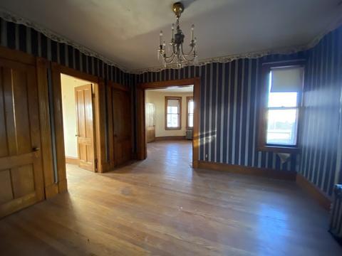 231 Orange St, Springfield, MA 01108 photo 9