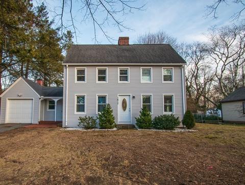 1617 Plumtree Rd, Springfield, MA 01119