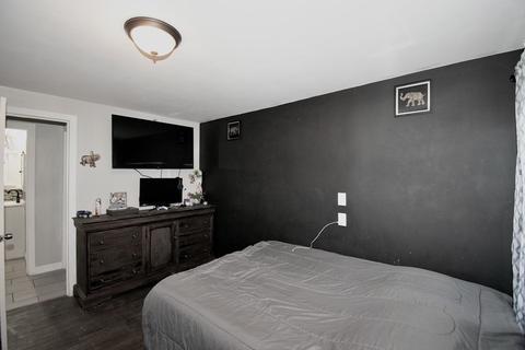 1617 Plumtree Rd, Springfield, MA 01119 photo 17
