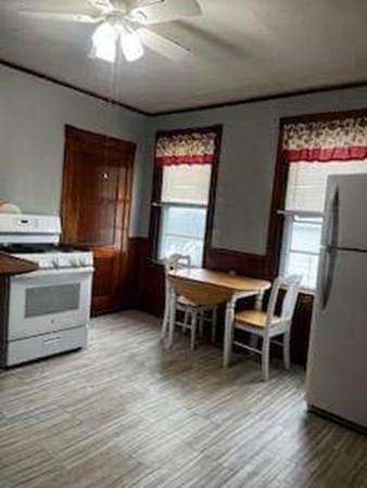 75 Broad St, Fall River, MA 02724 photo 3