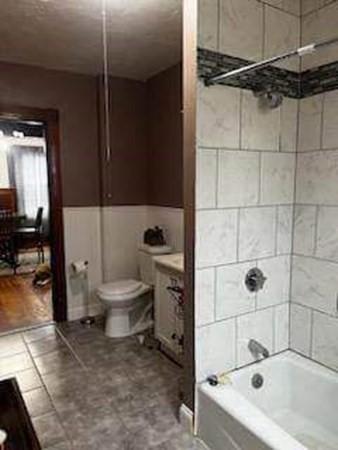 75 Broad St, Fall River, MA 02724 photo 6