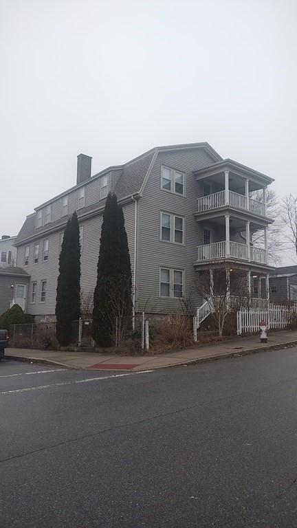75 Broad St, Fall River, MA 02724 photo 1