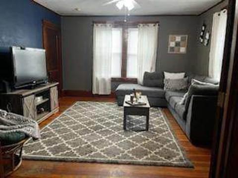 75 Broad St, Fall River, MA 02724 photo 8