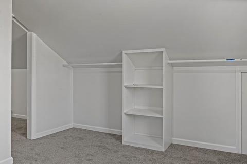 94 Milton St, Springfield, MA 01151 photo 26