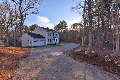 41 Dromoland Ln, Barnstable, MA 02630 photo 1