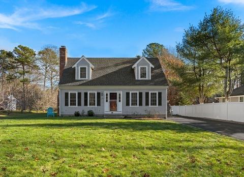 319 Hooppole Rd, Mashpee, MA 02649 photo 1